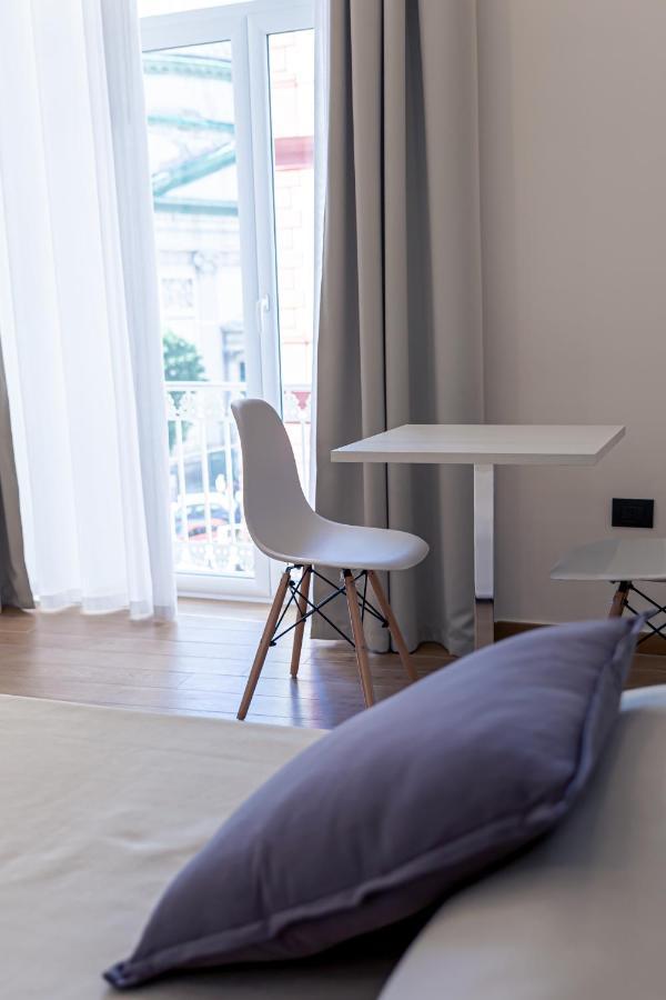 Residenza San Lorenzo ナポリ エクステリア 写真